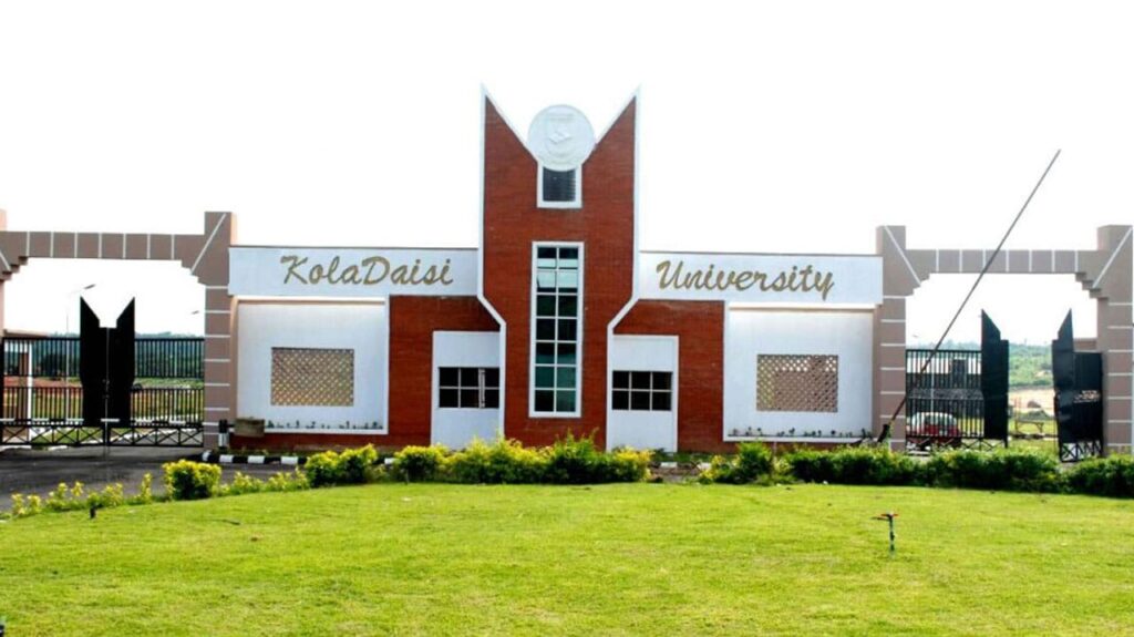 Kola Daisi University